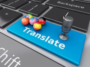 A gépi fordítás a nagy mennyiségű szöveg gyors lefordításában segít.
