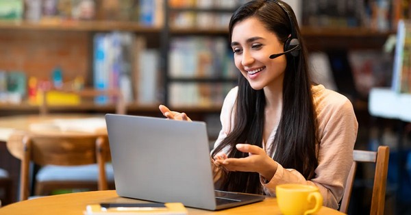 A tudás a siker kulcsa. Merjen magántanár lenni! A Polyglot blog megmutatja, miért érdemes belevágni, és hogyan gazdagodhat önbizalomban és kapcsolatokban.